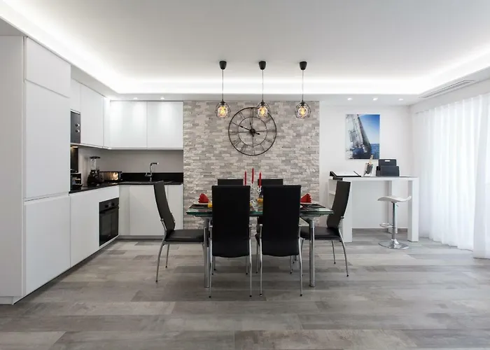 Palladium Palais Des Festivals *